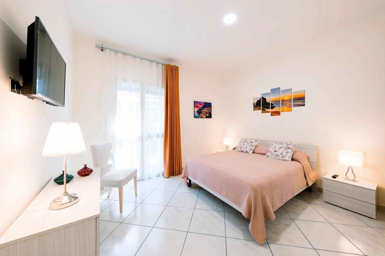 Villa San Lorenzo Rooms Scala Exteriér fotografie